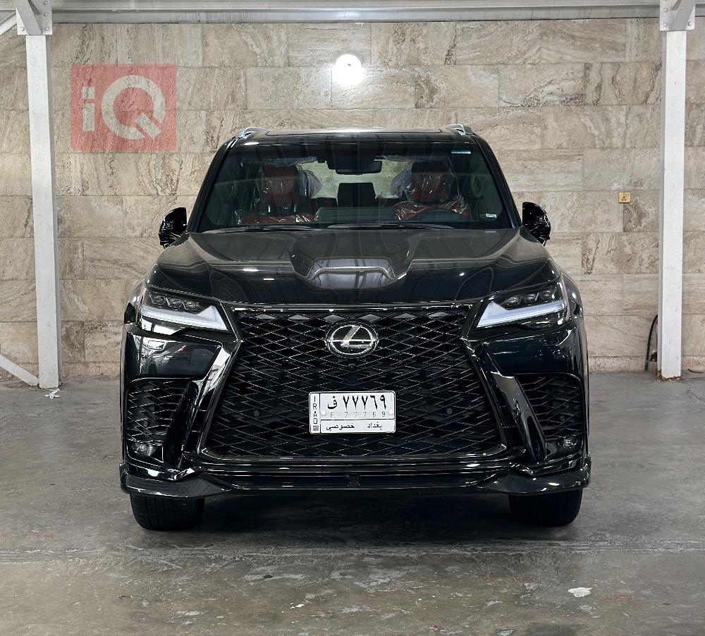 Lexus LX